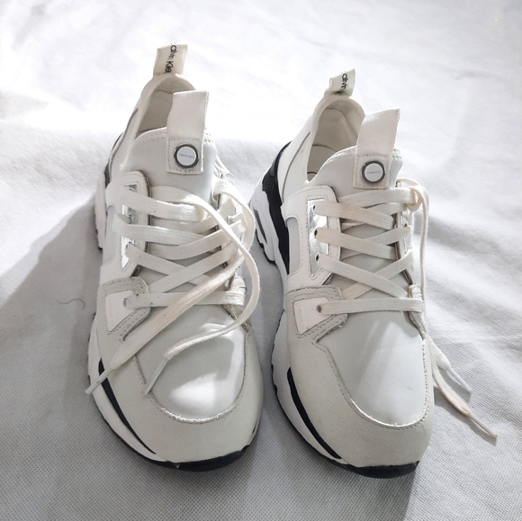 Womens White Sneakers - Picture 2 of 6